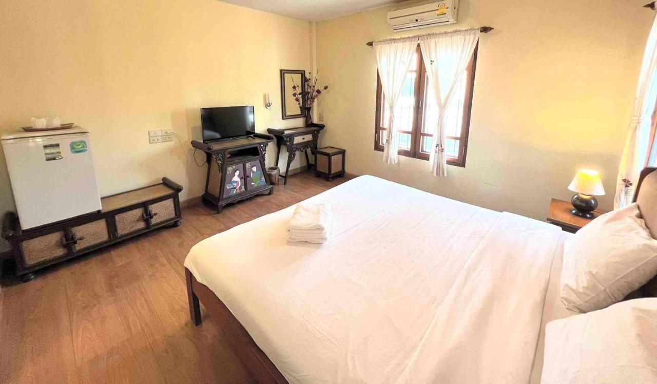 Plumeriahome Near Walking Street Chiang Mai Dış mekan fotoğraf