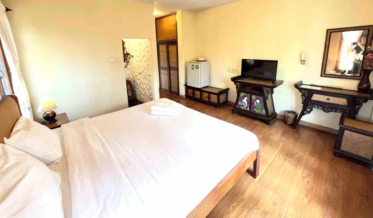 Plumeriahome Near Walking Street Chiang Mai Dış mekan fotoğraf