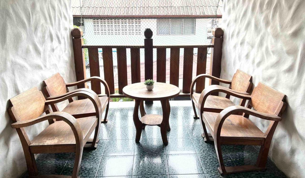 Plumeriahome Near Walking Street Chiang Mai Dış mekan fotoğraf