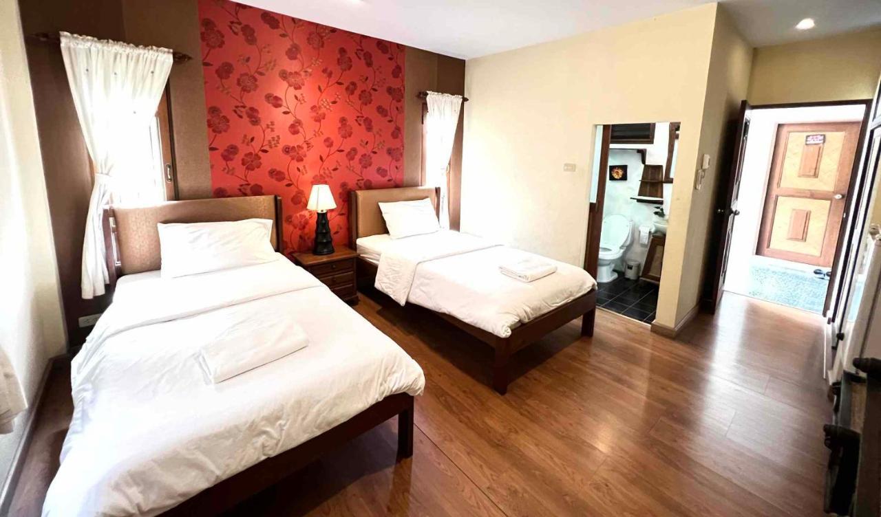 Plumeriahome Near Walking Street Chiang Mai Dış mekan fotoğraf